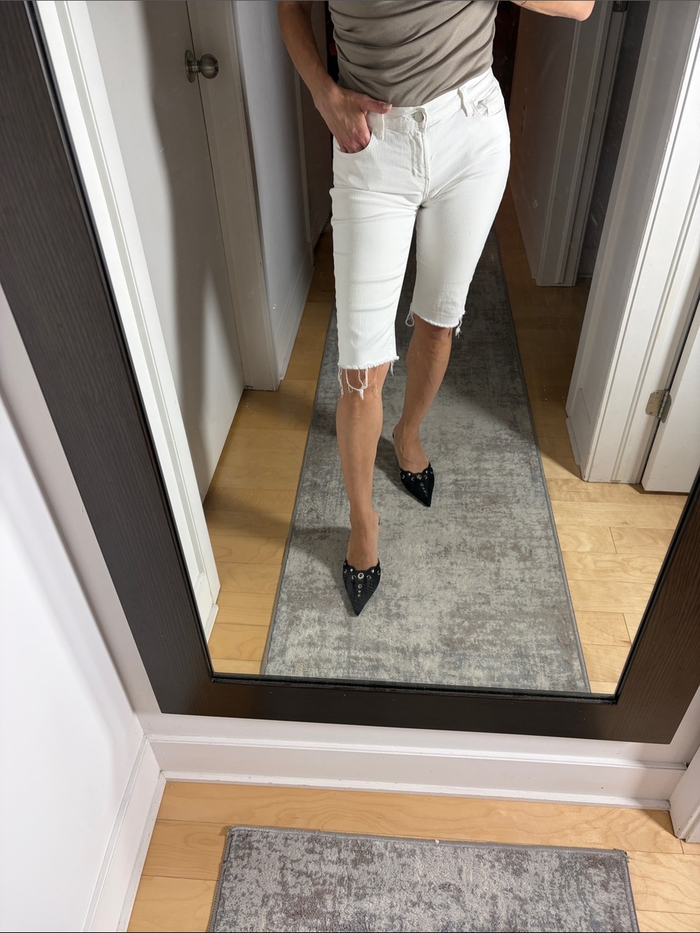 J Brand White Bermuda Jeans — Distressed Hem